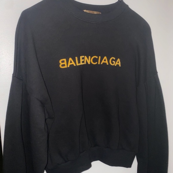 K by Than Sweatshirt - Picture 2 of 2